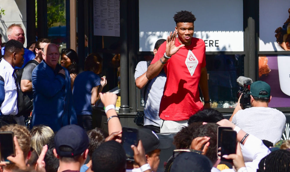 弗兰克：离队是双方基于事实做的决定；世界杯看好格瓦迪奥尔（弗兰克：离队为双方基于现实达成的决定，世界杯看好格瓦迪奥尔）